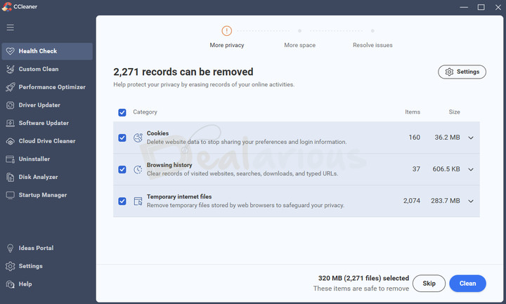 CCleaner 7 Health Check tab showing scan analysis results with options to remove cookies, browsing history, and temporary internet files