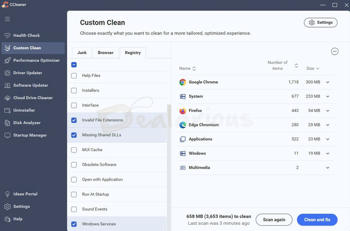 CCleaner Registry Cleaning CCleaner 7 Custom Clean screen showing the Registry category for scanning and fixing invalid registry entries