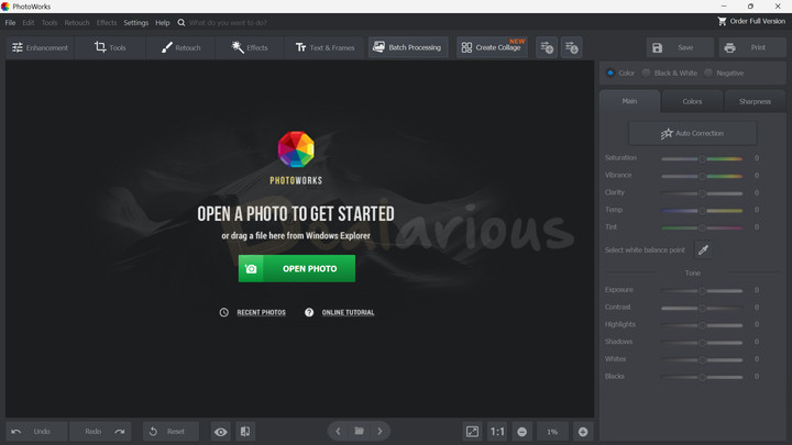 PhotoWorks Dashboard PhotoWorks main editing panel shows options to open a photo, access recent photos, and view online tutorials, with a toolbar at the top and advanced editing controls on the right panel.